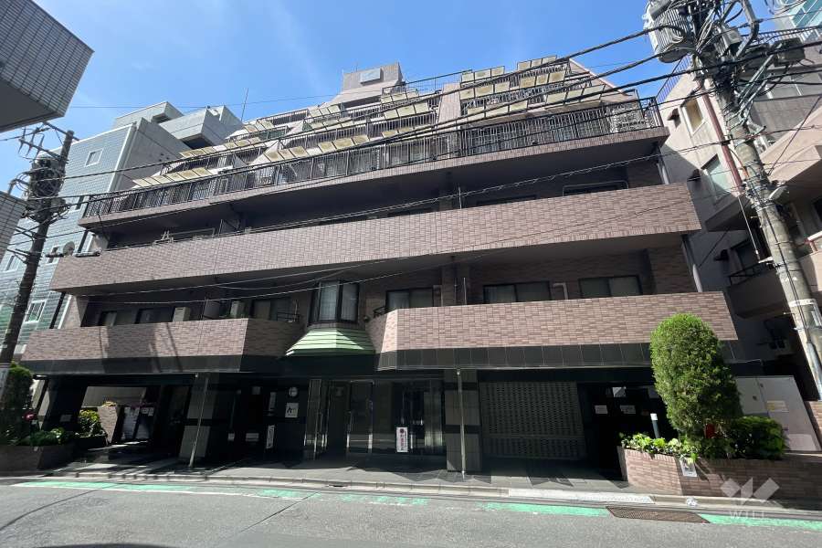 渋谷アムフラットの外観（南東側から）