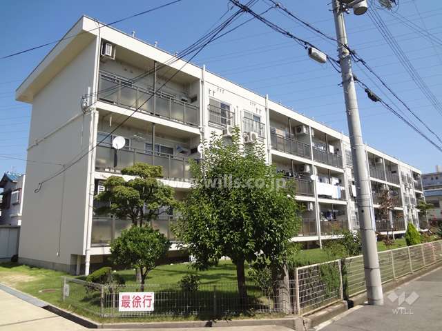 常吉第一住宅の外観（南西側から）