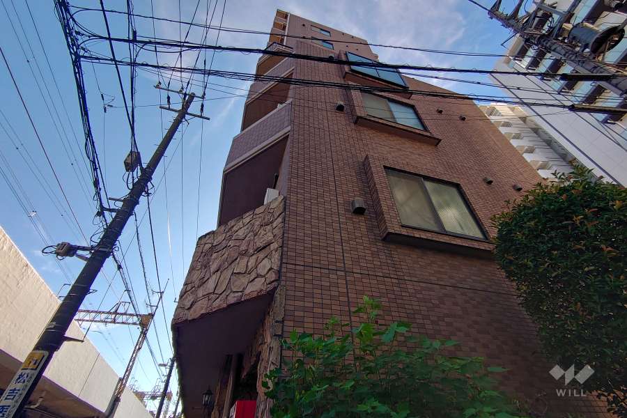 フェニックス笹塚壱番館の外観（南東側から）