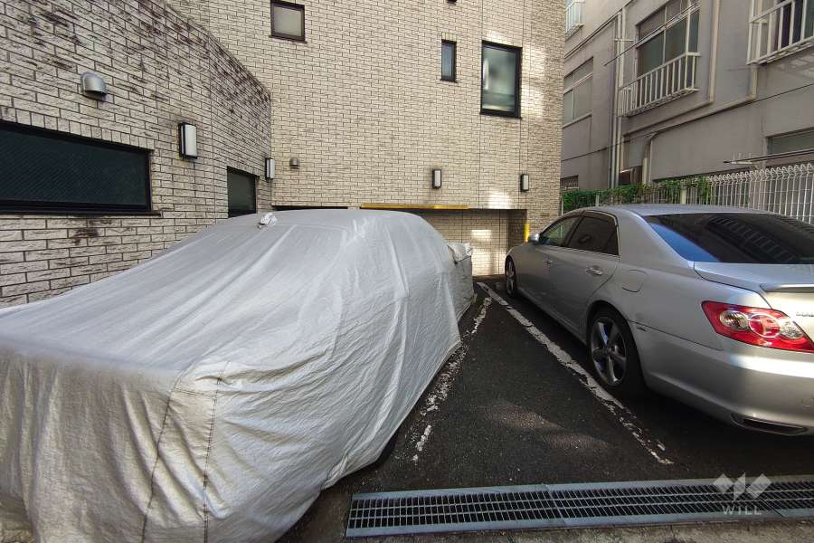 敷地内駐車場（屋外平面式）