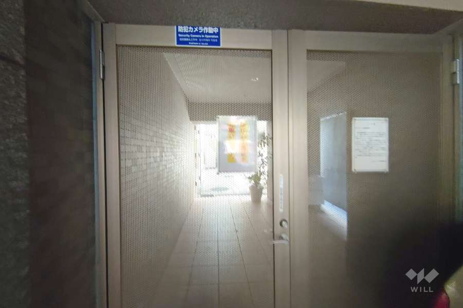 駐輪場の出入口