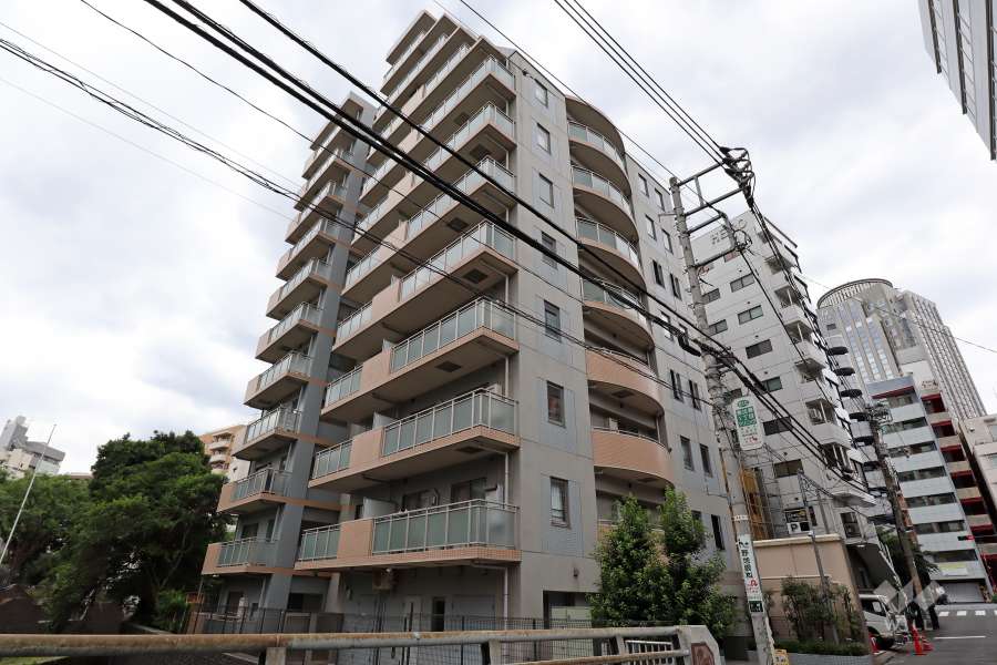 ユニーブル恵比寿の外観(南東側から)