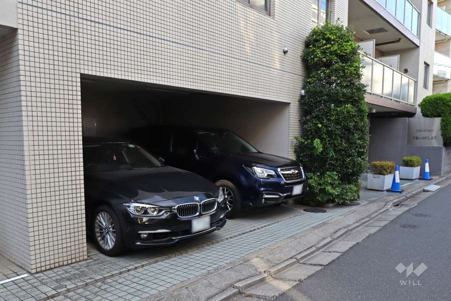 敷地内駐車場（屋内平面式）