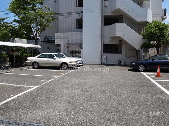 敷地内駐車場（平面式）