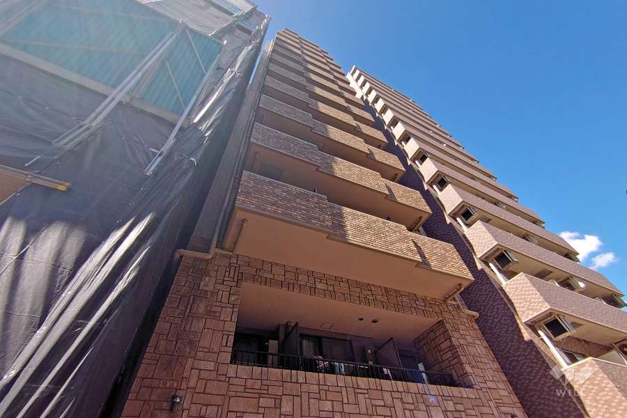 フェニックス笹塚駅前の外観（南西側から）