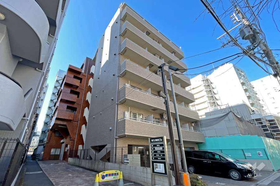 シンシア渋谷の外観（東側から）