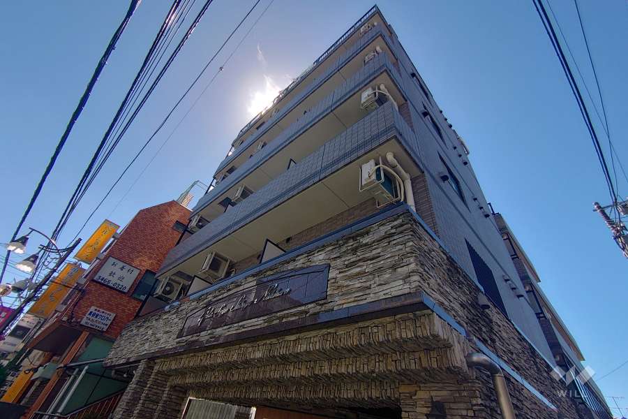 ガラステージ渋谷西原の外観（北東側から）