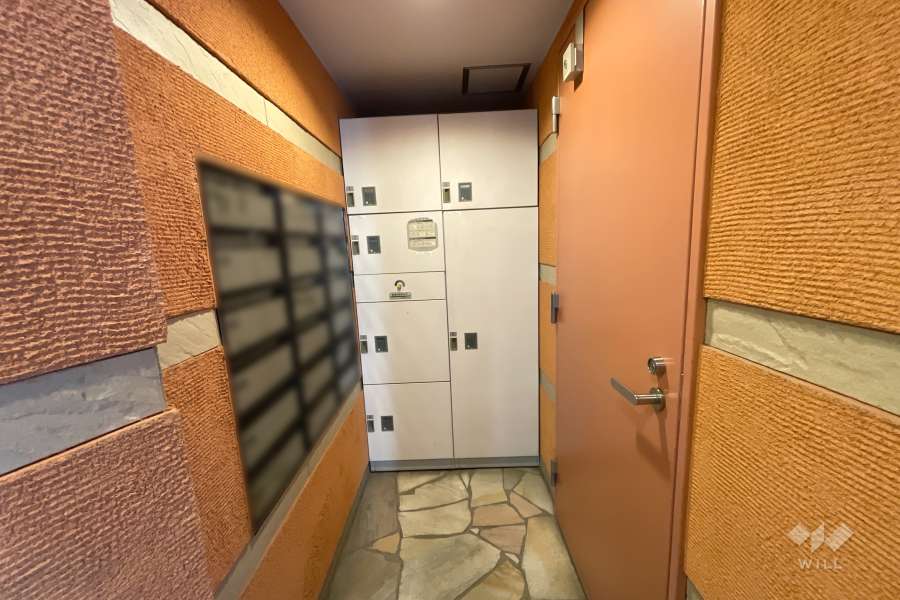 共用ポストと宅配ボックス