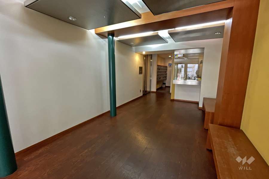 エントランスホール
