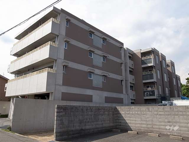 パレ武庫元町の外観（南東側から）