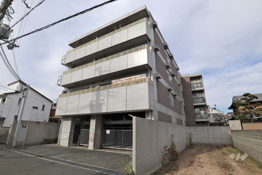 パレ武庫元町の外観（南東側から）