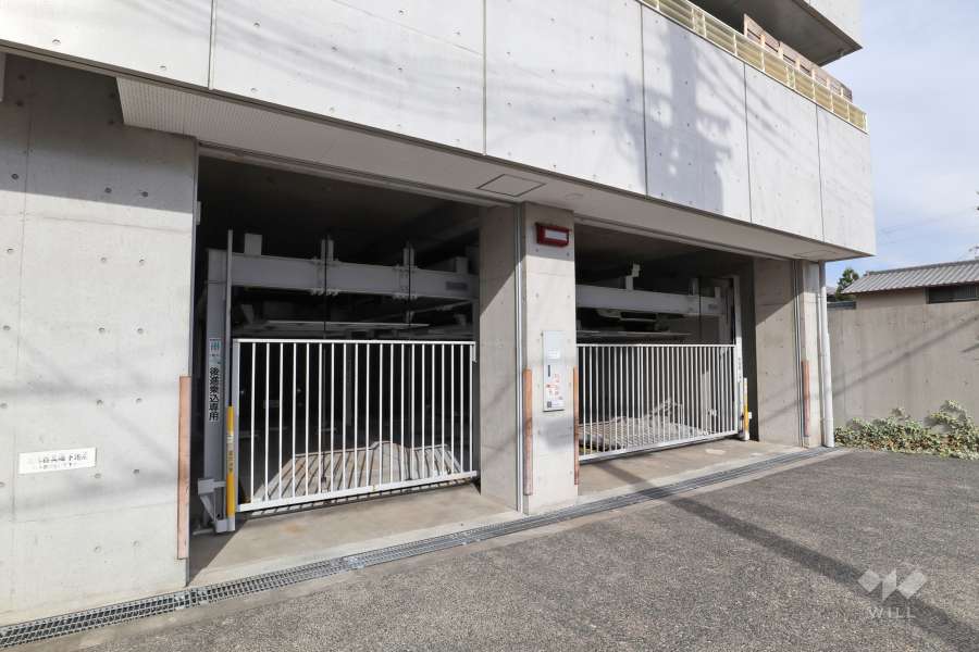 敷地内駐車場（屋内機械式）