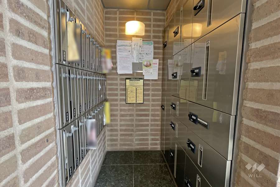 宅配ボックスと共用ポスト