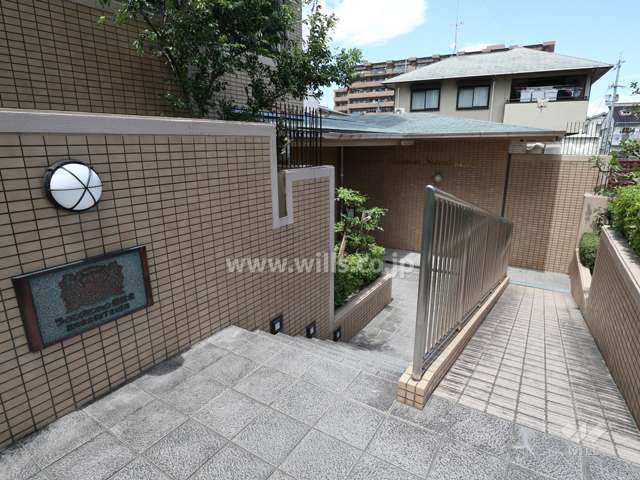 エントランスアプローチ