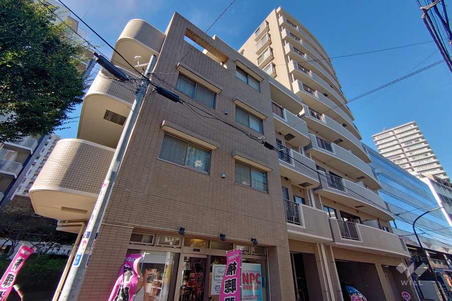 デュオスカーラ笹塚の外観（南西側から）