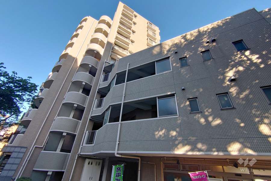 デュオスカーラ笹塚の外観（南西側から）