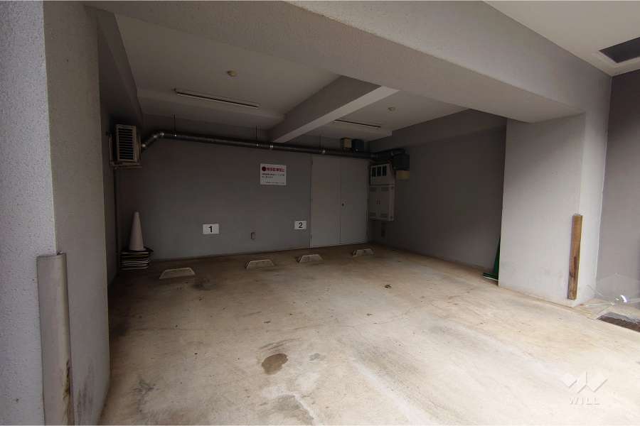 敷地内駐車場（屋内平面式）