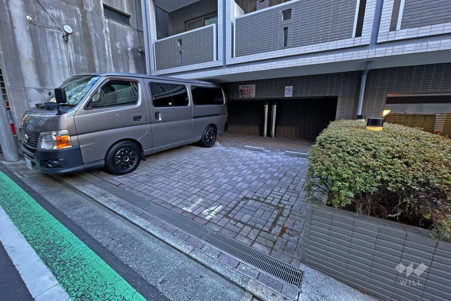 敷地内駐車場（屋外平面式）