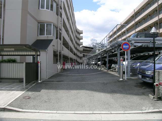 敷地内駐車場