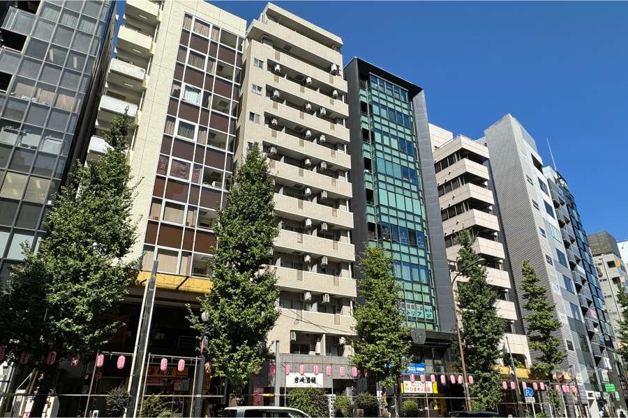 メインステージカテリーナ恵比寿駅前の外観（南西側から）