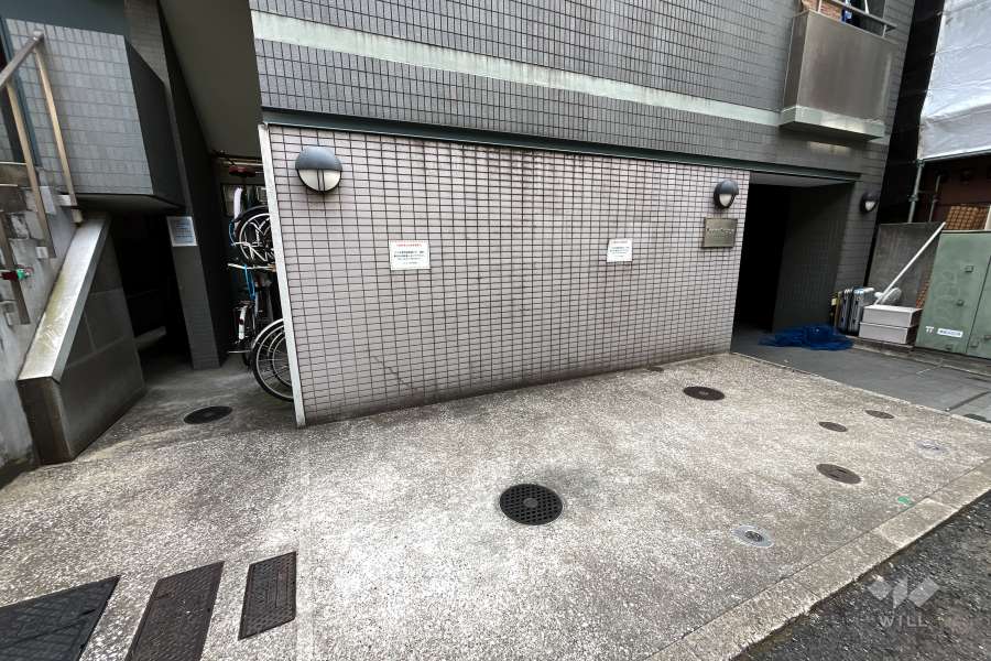 敷地内駐車場（屋外平面式）