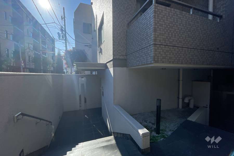 エントランスアプローチ