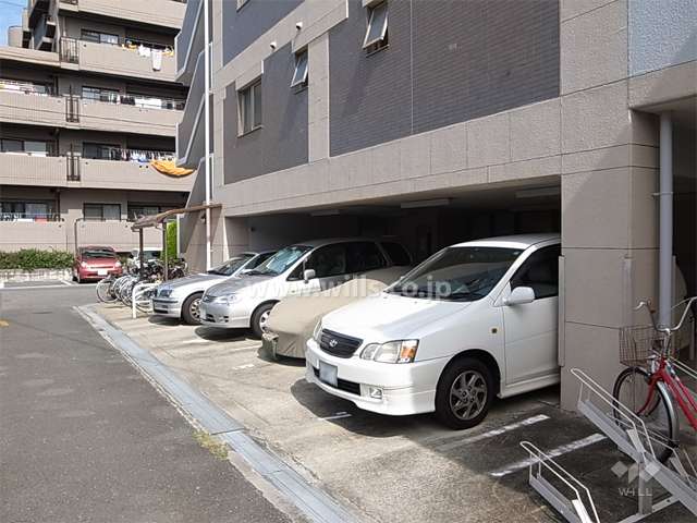 敷地内駐車場