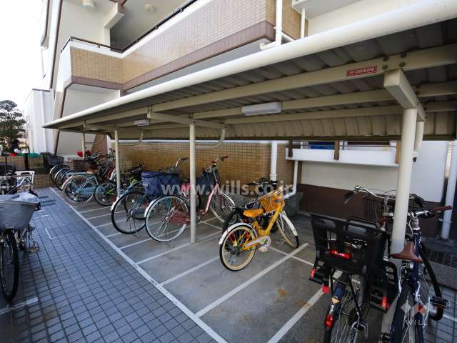 駐輪場