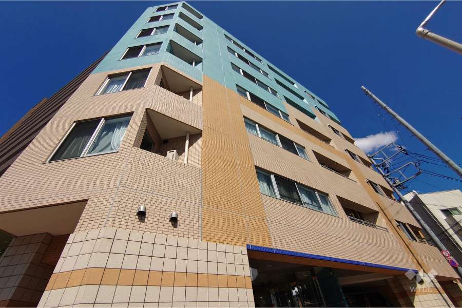 ベルヴィラージュドメイン参宮橋の外観（南西側から）