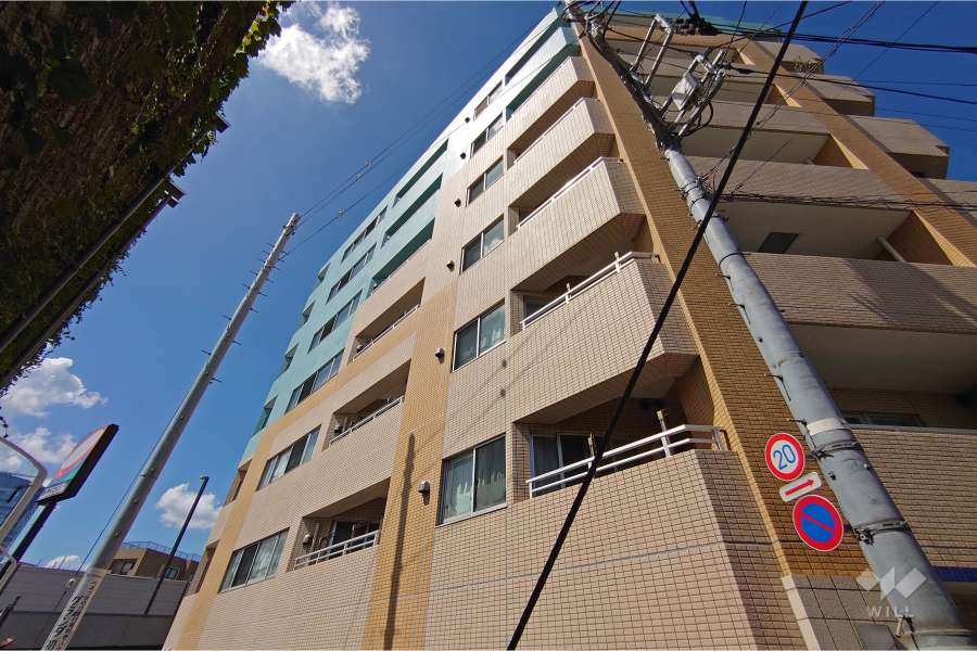 ベルヴィラージュドメイン参宮橋の外観（南東側から）