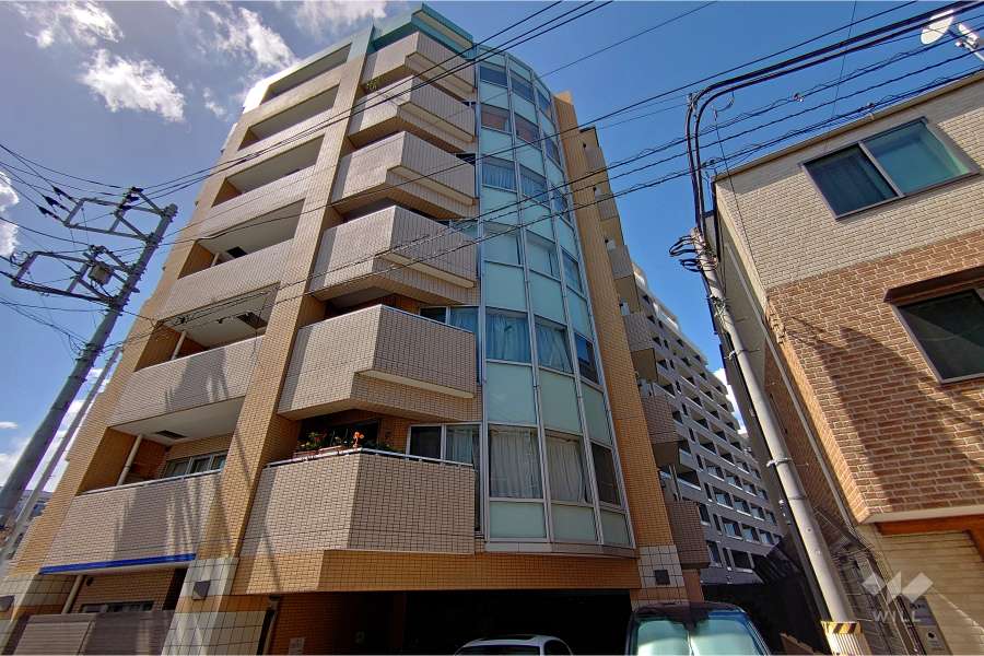 ベルヴィラージュドメイン参宮橋の外観（南東側から）