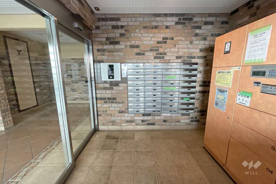 共用ポストと宅配ボックス