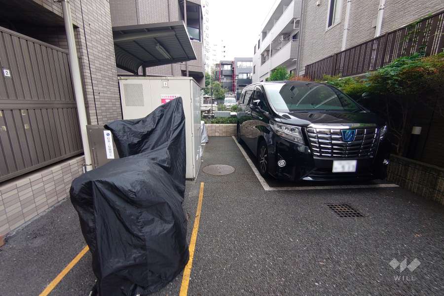 敷地内駐車場（屋外平面式）