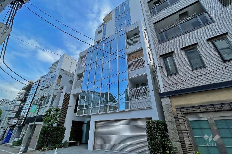 ザグラスタワーの外観（北東側から）