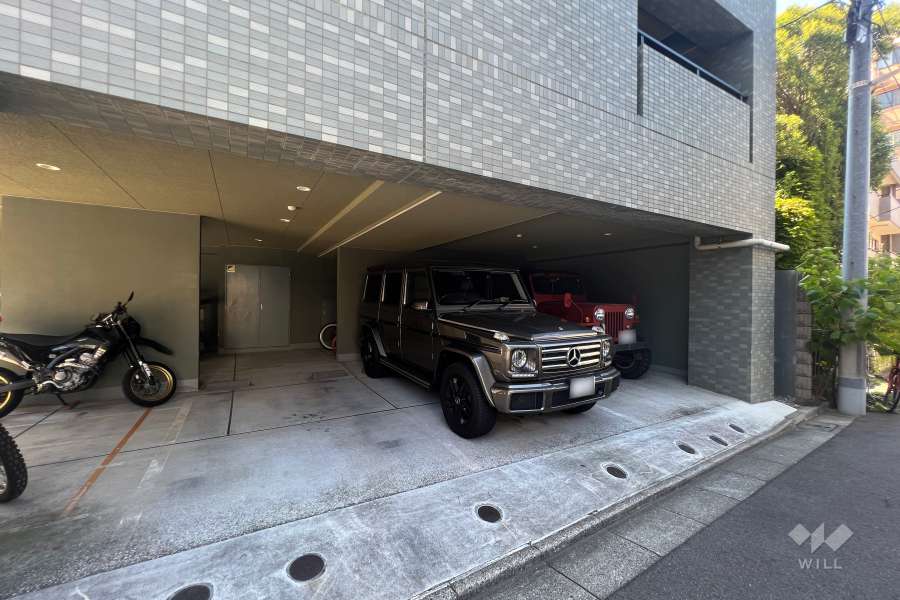 敷地内駐車場（屋内平面式）