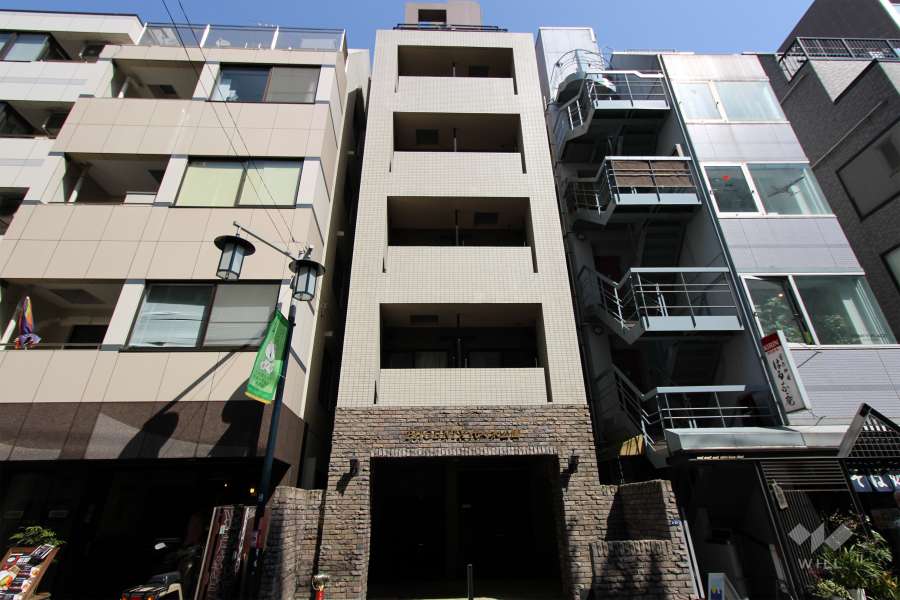 トーシンフェニックス代々木公園の外観(南西側から)