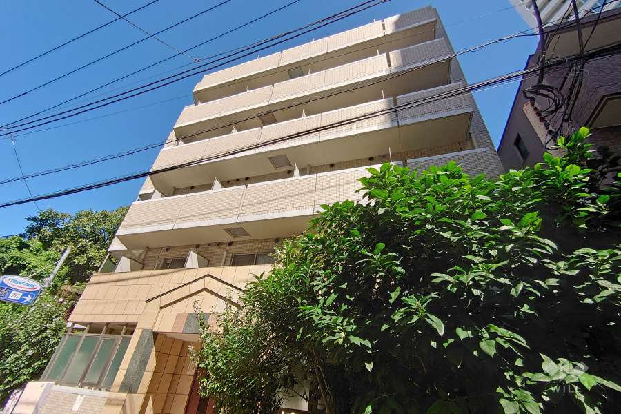 パークウェル渋谷本町の外観（南西側から）