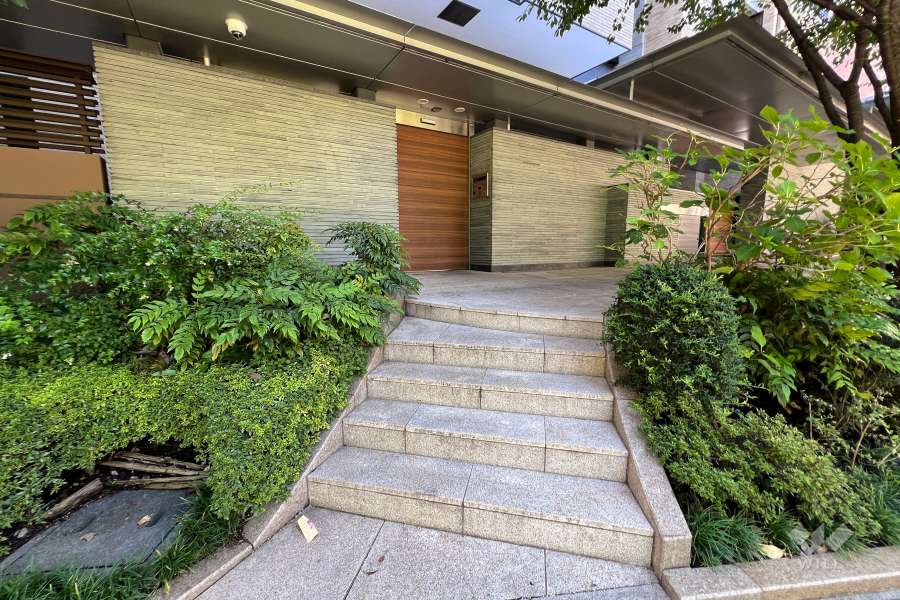 エントランスアプローチ