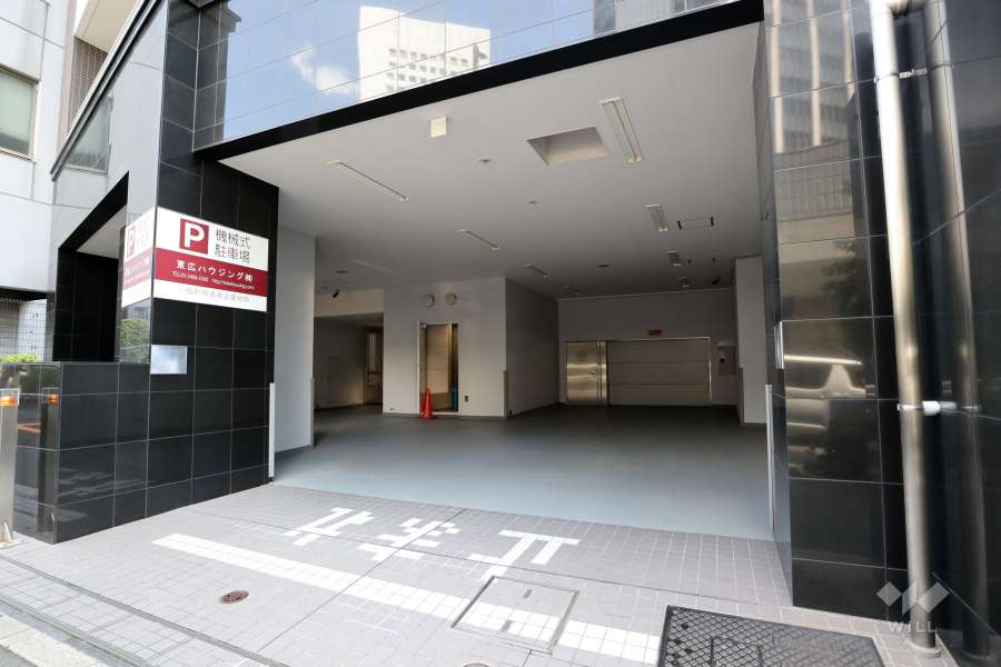 駐車場の出入り口