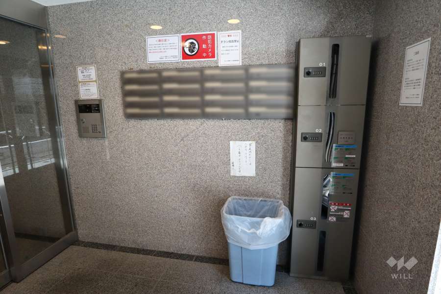 共用ポストと宅配ボックス