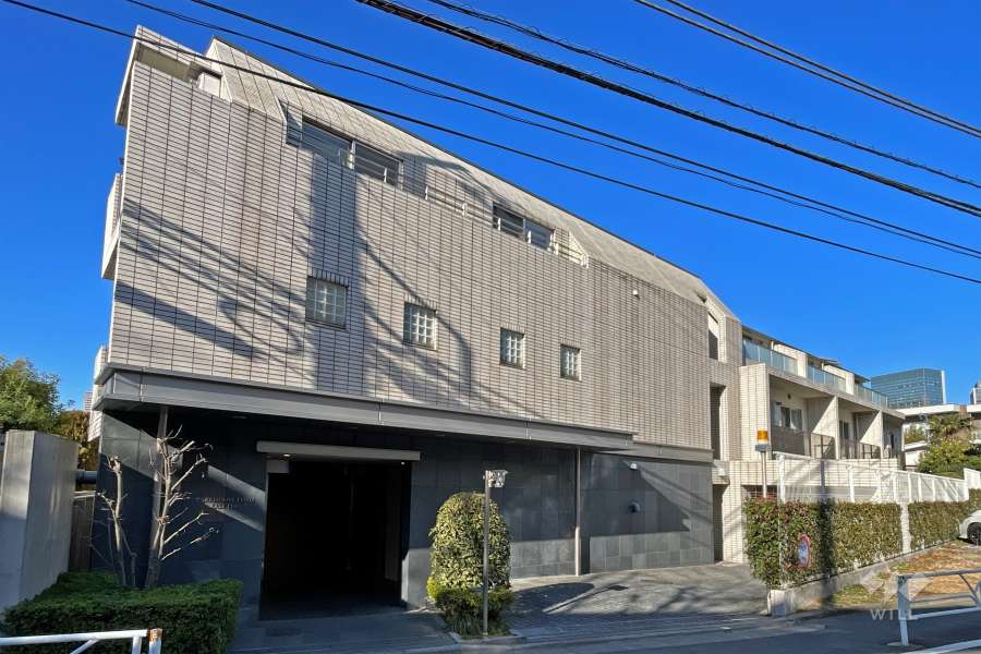 パークハウス恵比寿イーストヒルの外観(東側から)