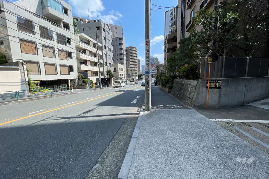 敷地の前面道路