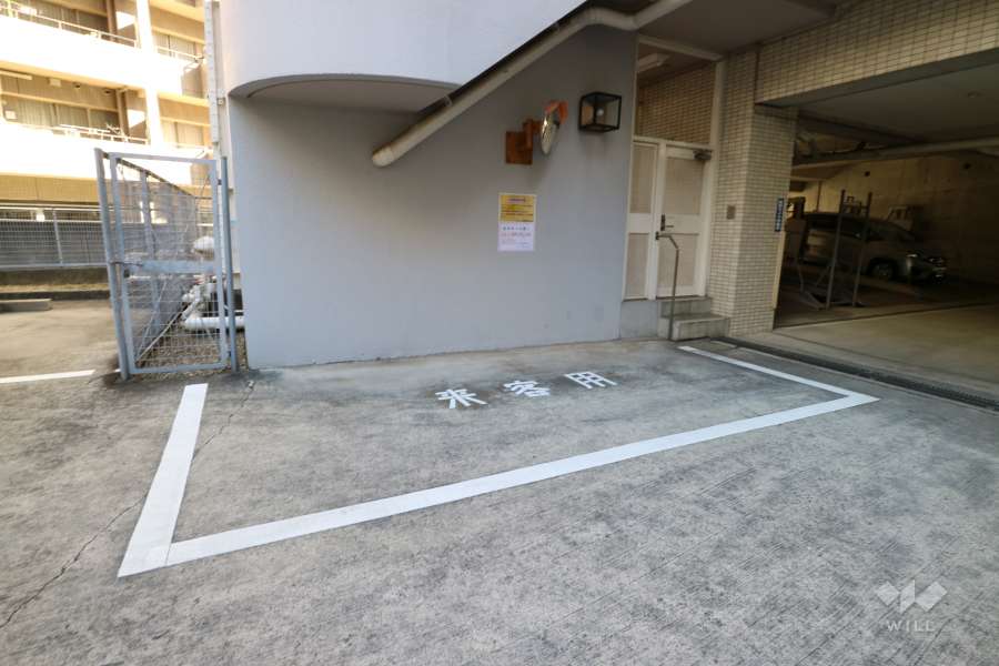 来客用駐車場