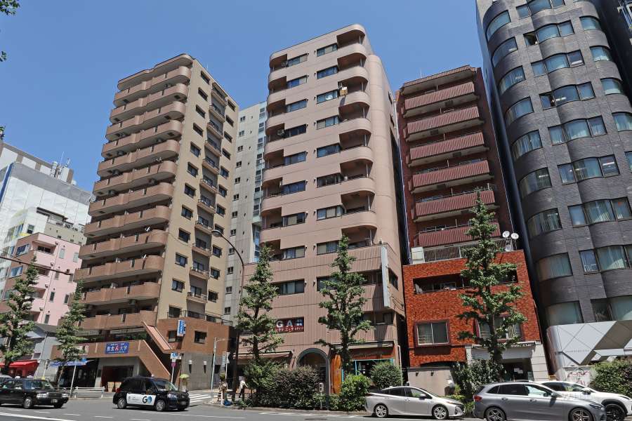 コンド恵比寿の外観（南東側から）