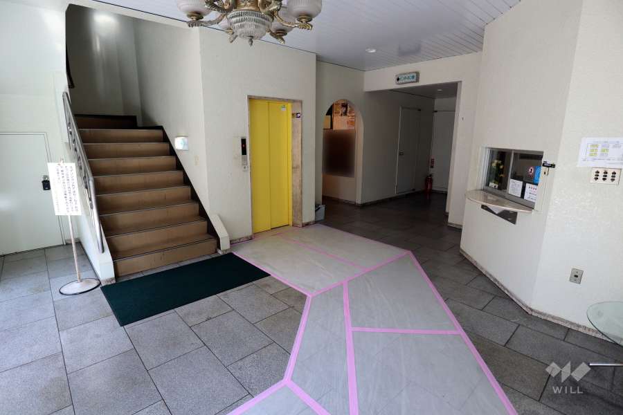 エントランスホール