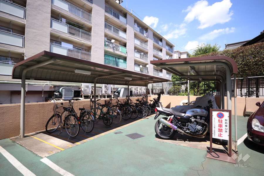駐輪場（屋根付き）