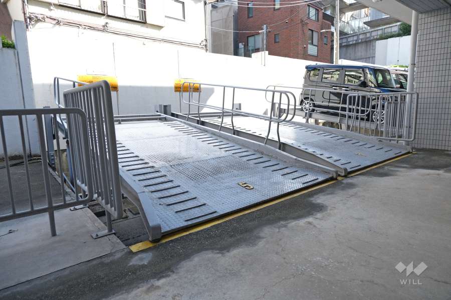 敷地内駐車場(屋内機械式)