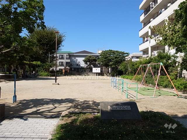 敷地南側は『北竹谷公園』に面しています。