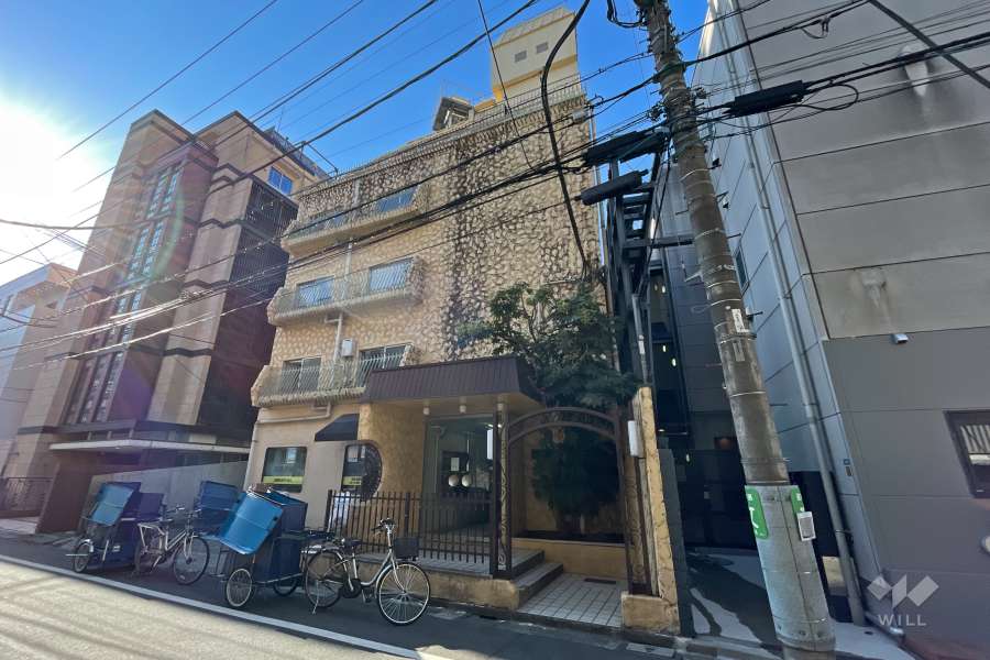 鹿鳴館ハイツ原宿の外観（北側から）