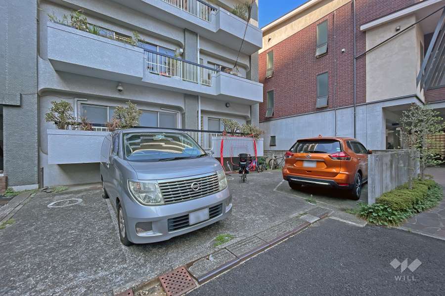 敷地内駐車場（屋外平面式）